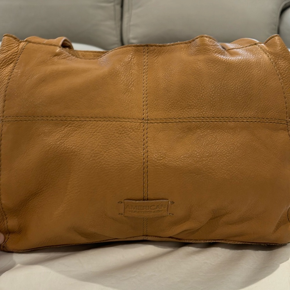America Leather Co. shoulder bag, like new